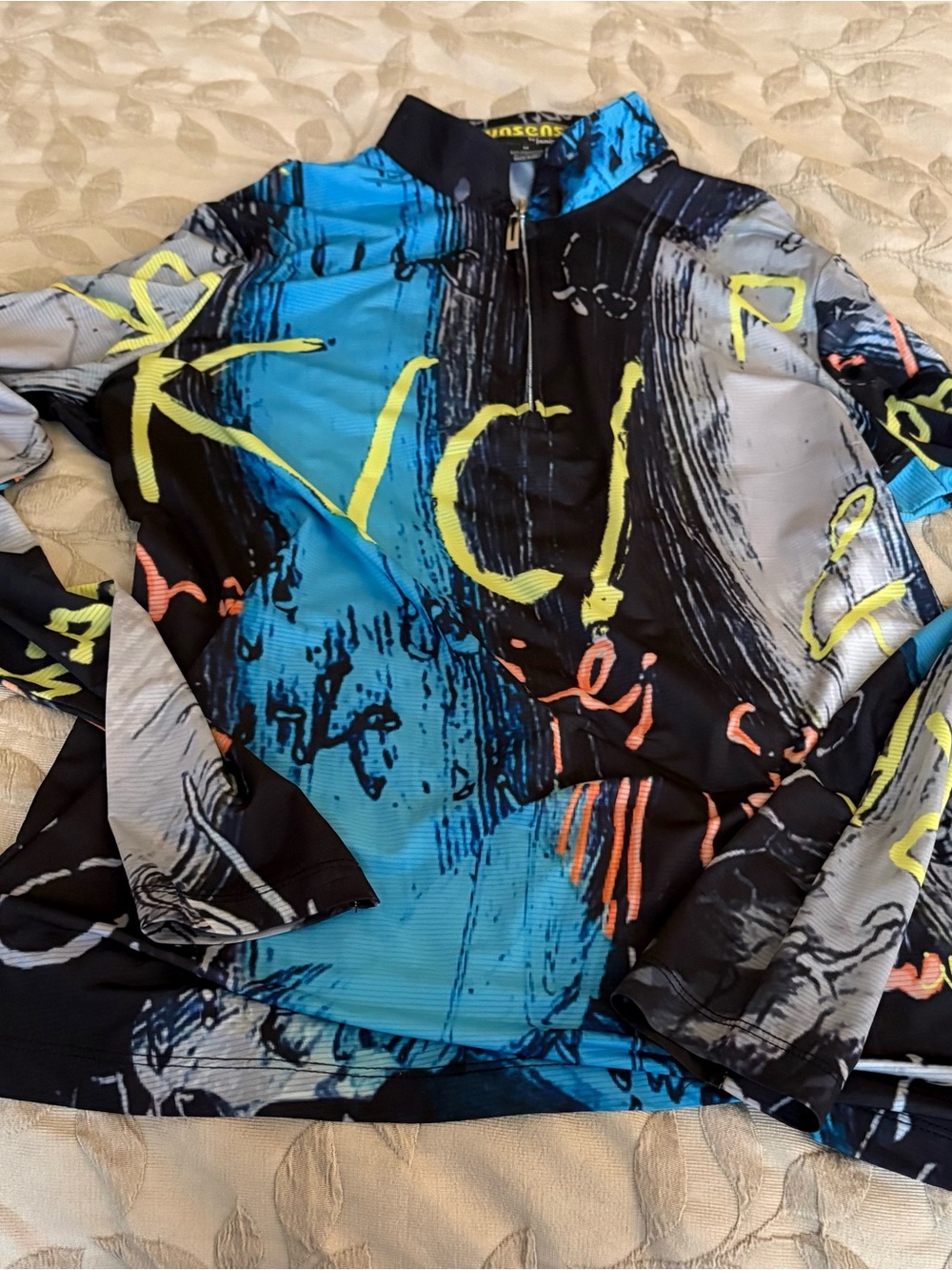 2 Jamie Sadock Sunsence shirts - Picture 9 of 11